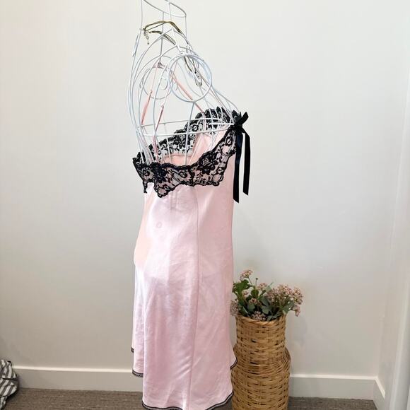 INSANE vintage Victorias secret y2k pink & black silky babydoll mini slip dress - Picture 5 of 7